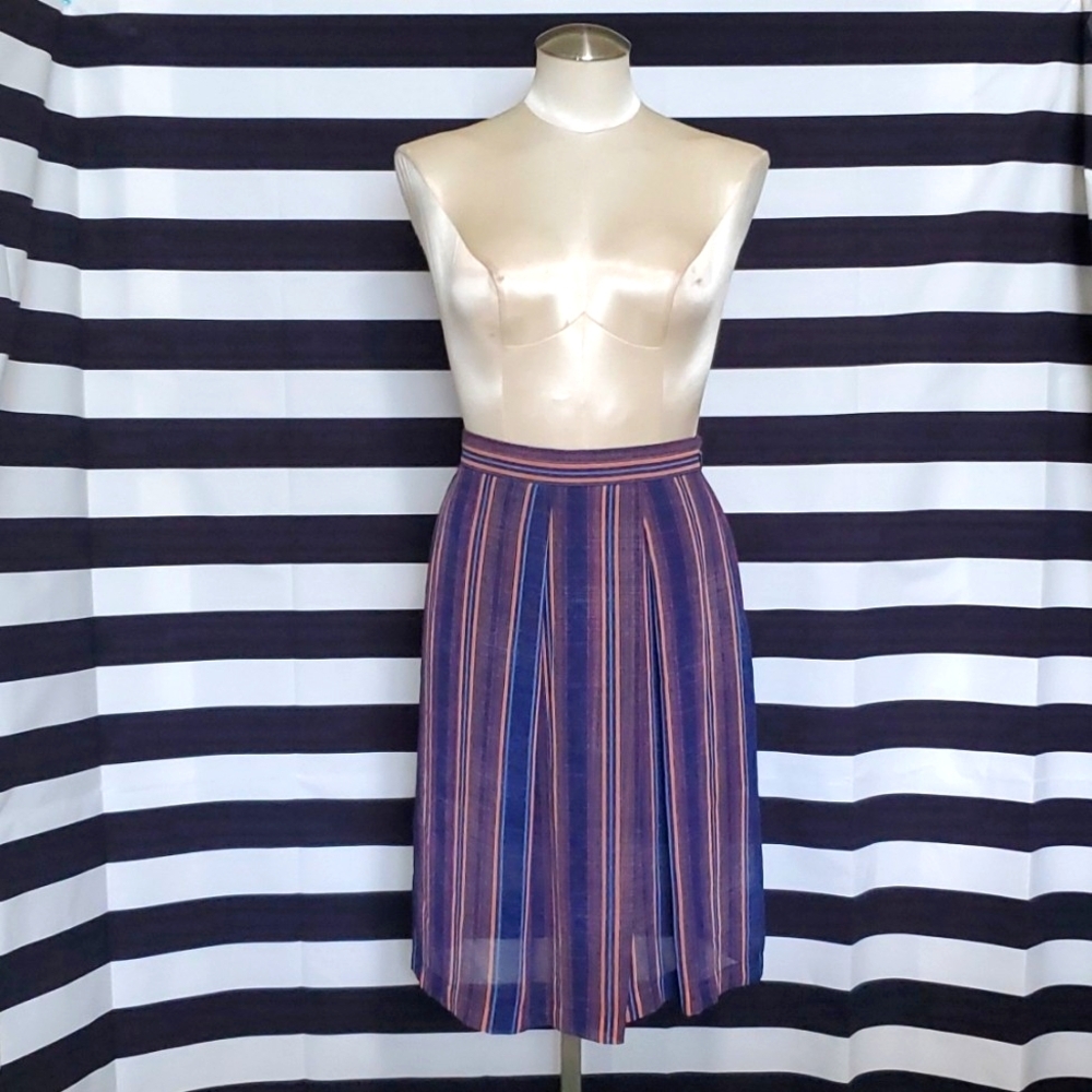 BCBGeneration Striped Pleated Skort